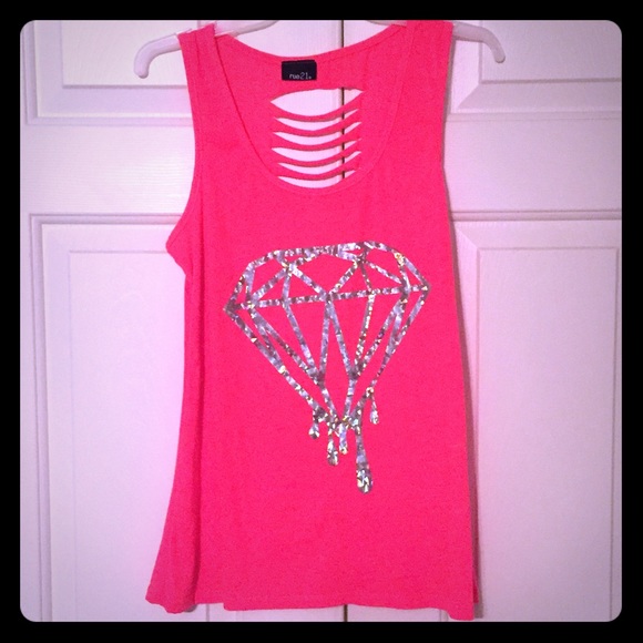 Medium Rue 21 tank top shirt - Picture 1 of 5